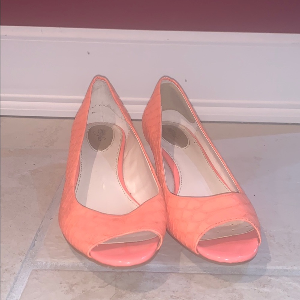 Salmon color open toe wedges size 7.5